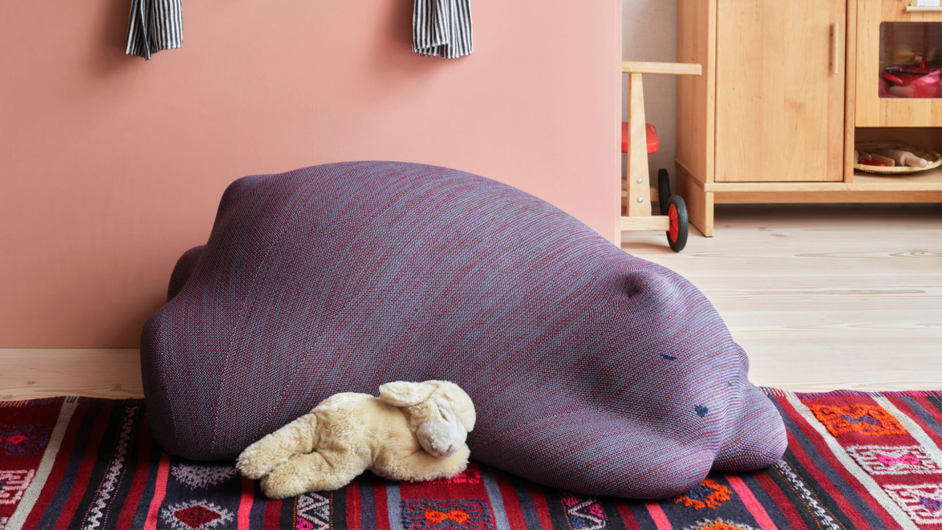 Vitra Resting Bear