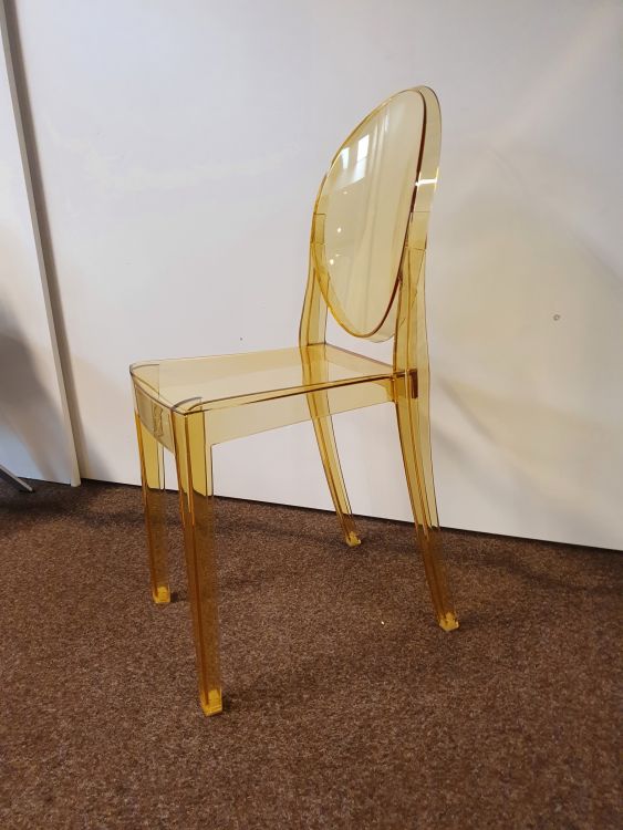 Stoelen Ghost