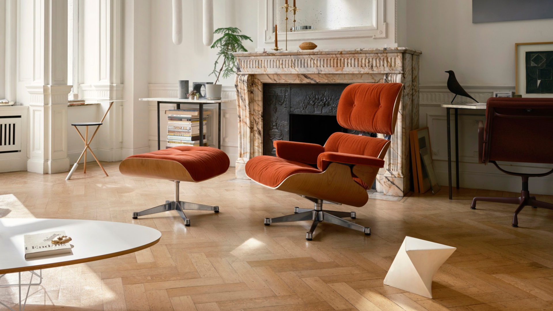 Relax Eames Lounge Chair